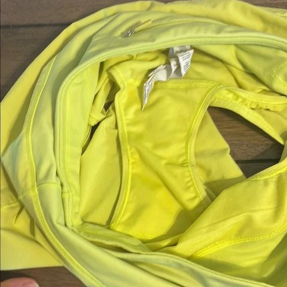 Lululemon Athletica Yellow Athletic Shorts High-Rise Lined - Picture 5 of 5